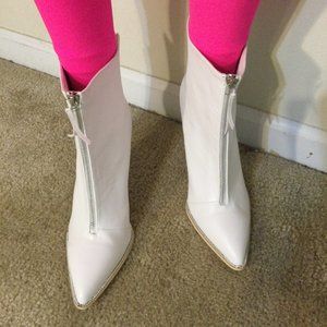 SIZE 9 RHINESTONE TRIMMED ANKLE BOOTS